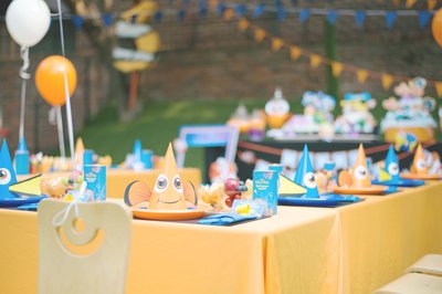 정기 발표회에서 공연하는 아이들